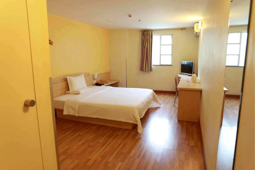 7Days Inn Chongqing Wanzhou Gaosuntang Quarto foto